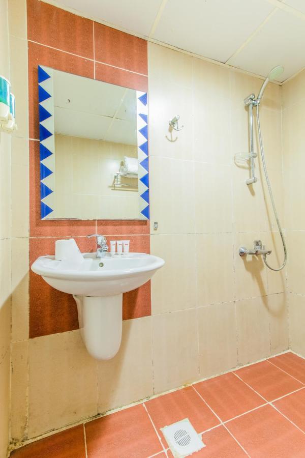 Oyo 109 Al Thabit Modern Hotel Apartment Ḩayl Āl ‘Umayr Eksteriør bilde