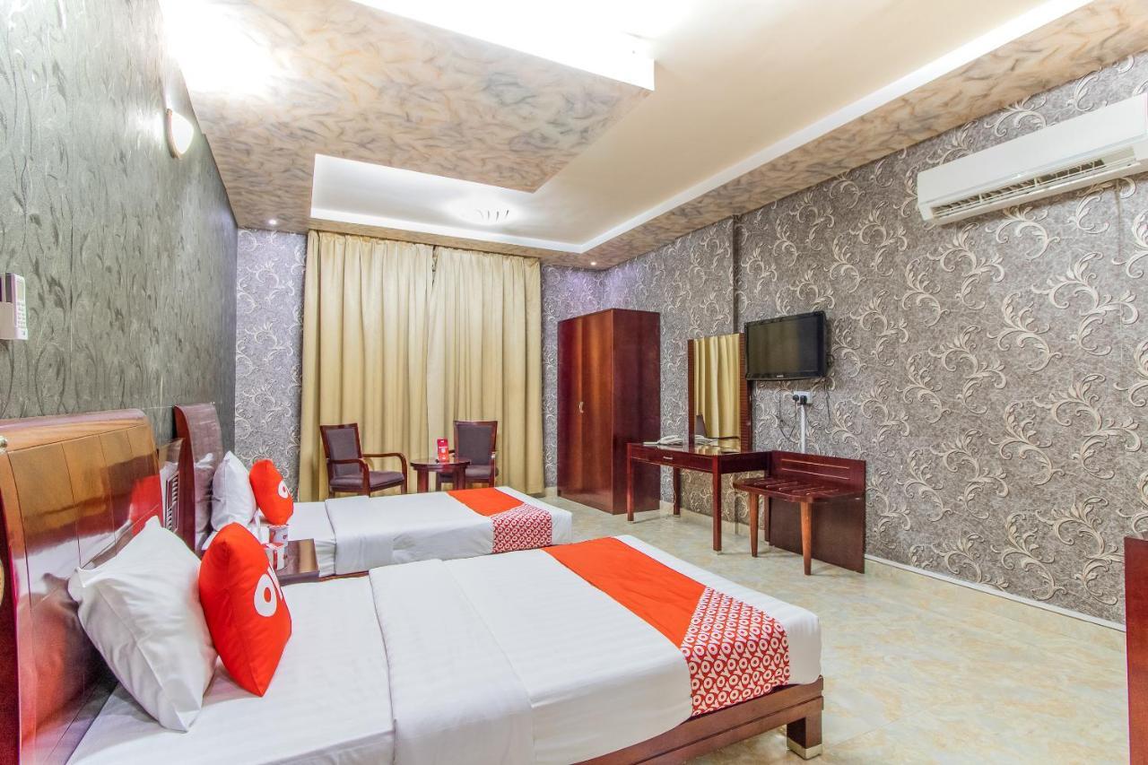 Oyo 109 Al Thabit Modern Hotel Apartment Ḩayl Āl ‘Umayr Eksteriør bilde