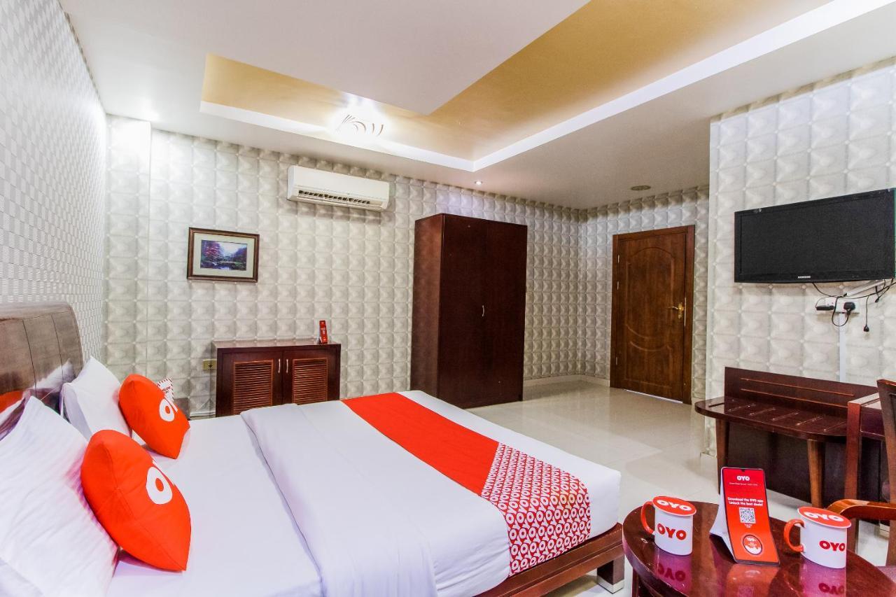 Oyo 109 Al Thabit Modern Hotel Apartment Ḩayl Āl ‘Umayr Eksteriør bilde